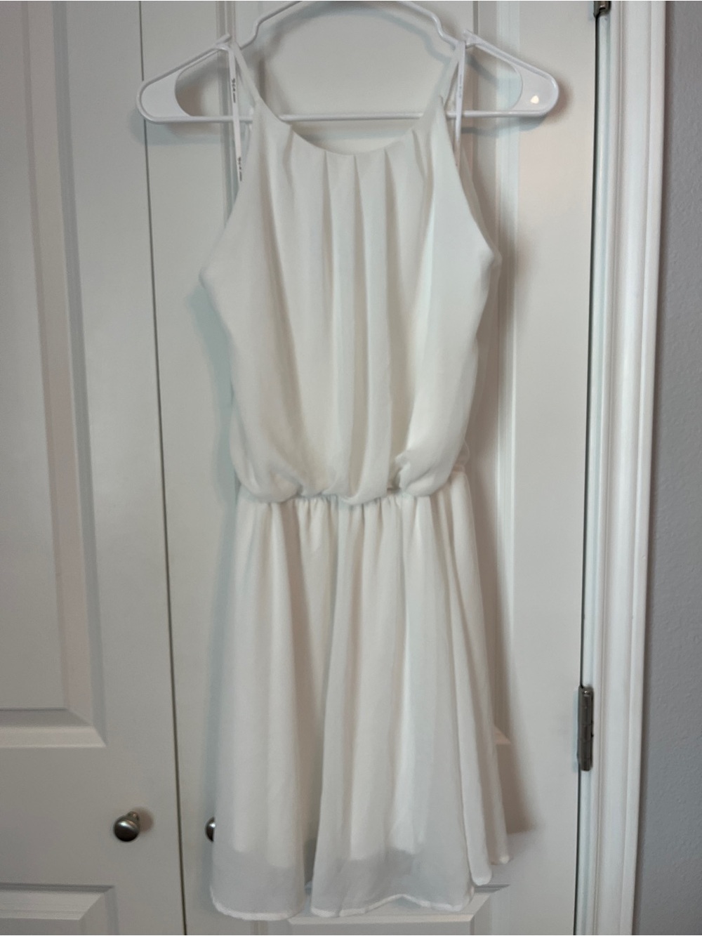 DNA couture White Spaghetti-Strap Chiffon Dress